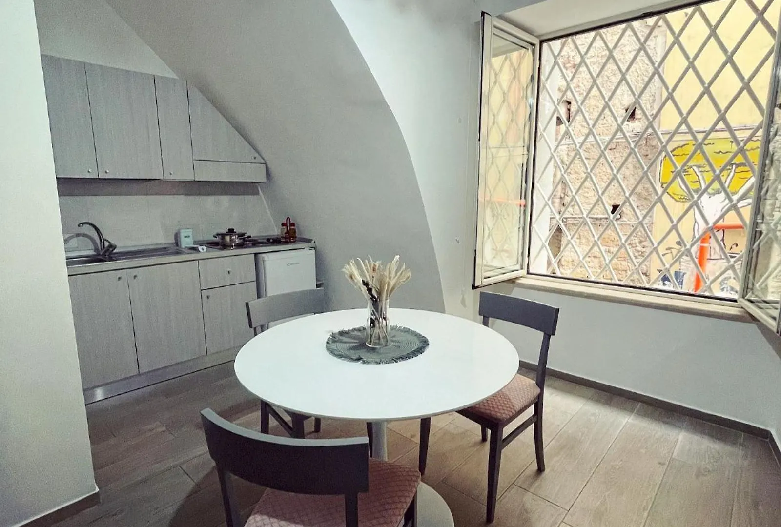 14 Fourteen Apartment Naples